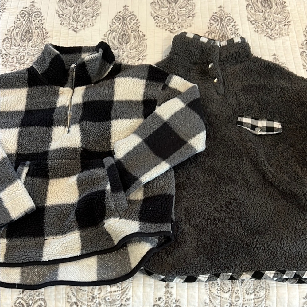 Black and White Checkered Fleece Pullover. Set of 2